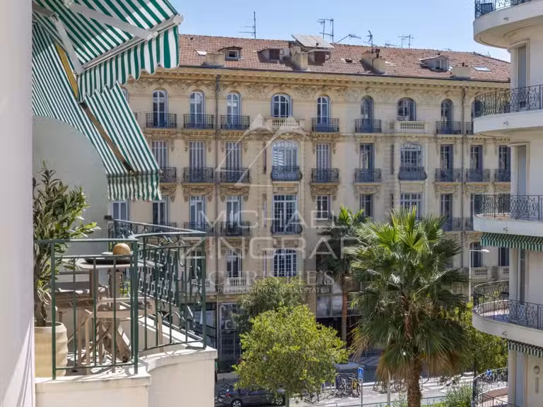 Appartement Nice - 2 chambres - 87m²