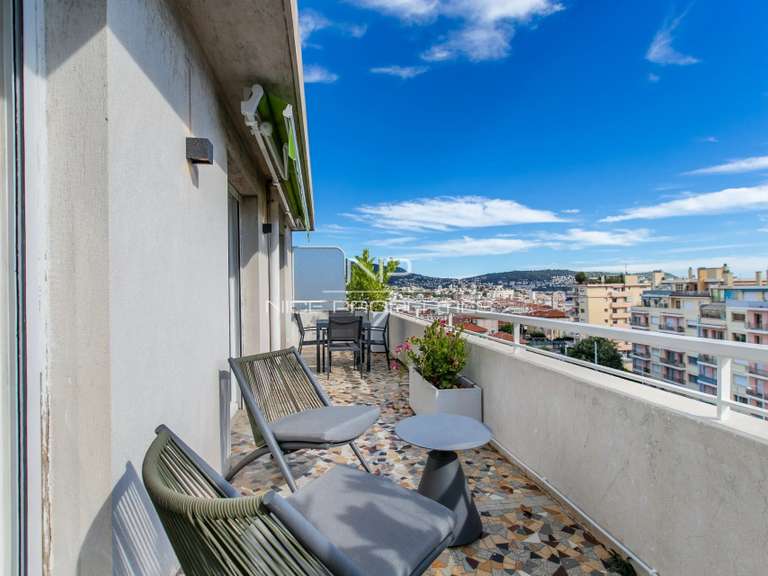 Appartement Nice - 3 chambres - 77m²