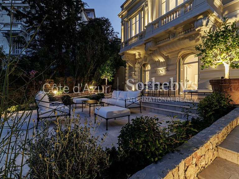 Hôtel particulier avec Vue sur mer Nice - 5 chambres - 352m²