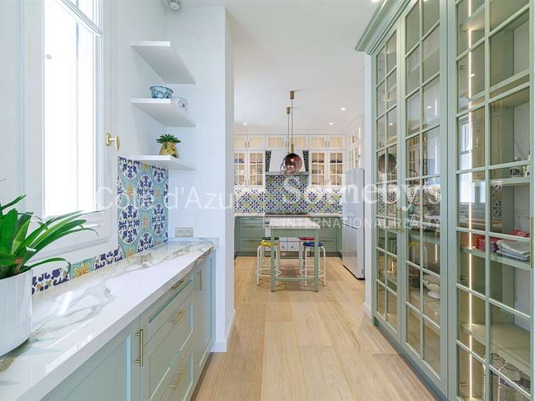 Hôtel particulier avec Vue sur mer Nice - 5 chambres - 352m²