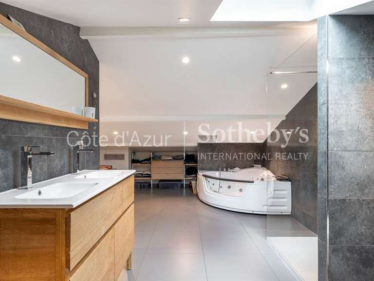 Maison Nice - 3 chambres - 148m²