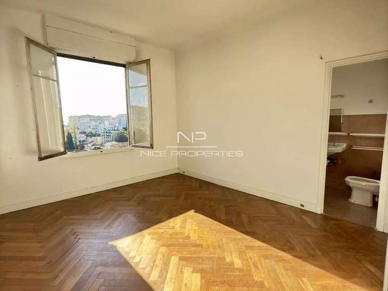 House Nice - 5 bedrooms - 254m²