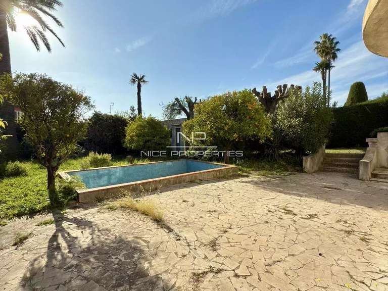 House Nice - 5 bedrooms - 254m²
