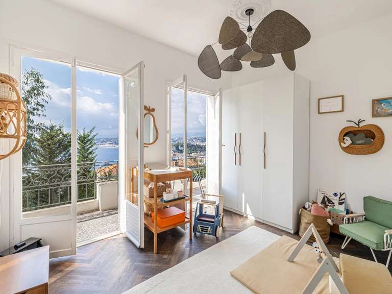 House Nice - 5 bedrooms - 222m²