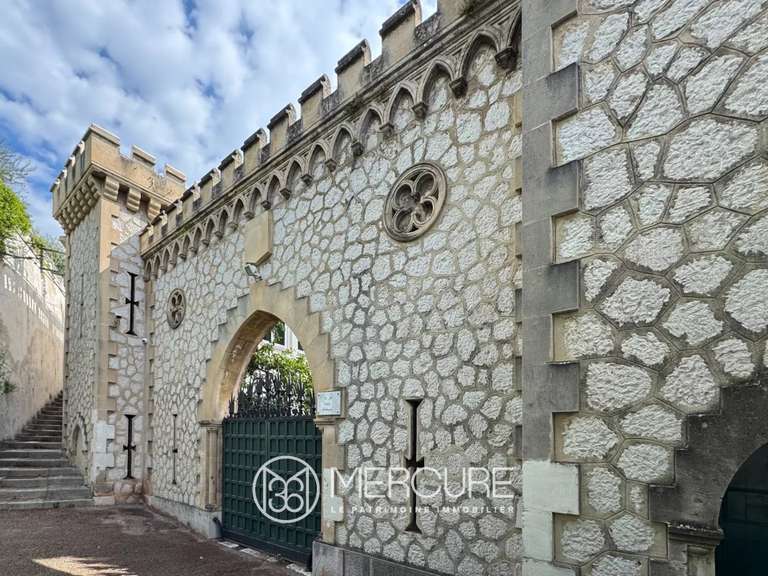 House Nice - 4 bedrooms - 161m²