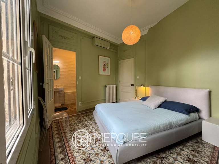 House Nice - 4 bedrooms - 161m²