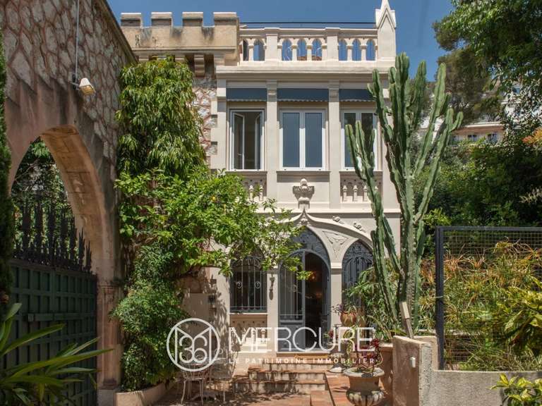 House Nice - 4 bedrooms - 161m²