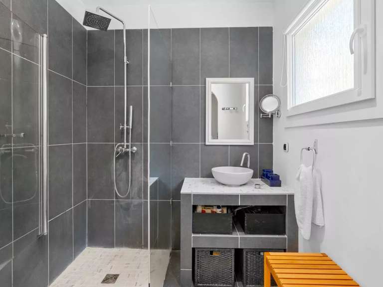 House Nice - 4 bedrooms - 237m²