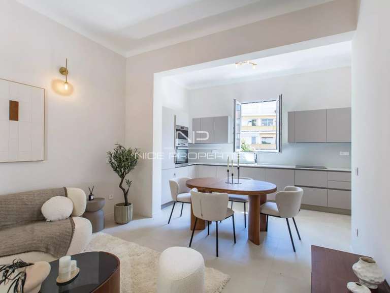 House Nice - 5 bedrooms - 145m²