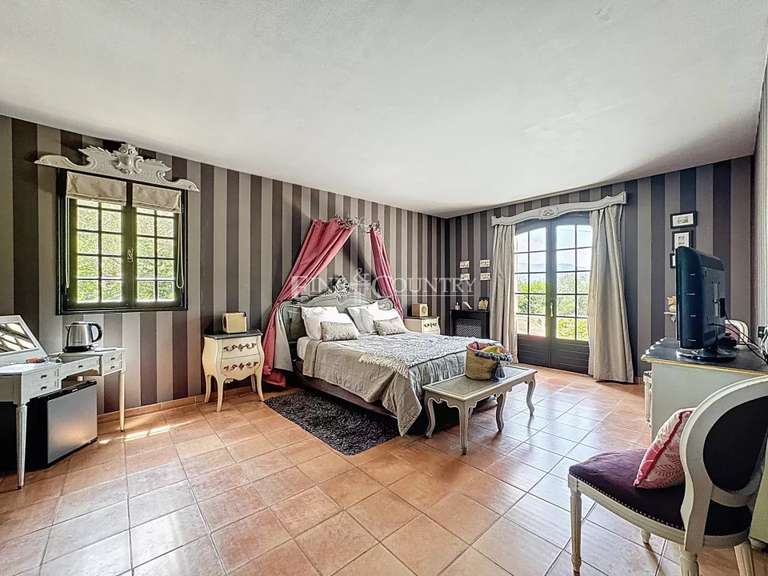 Maison Nice - 6 chambres - 318m²