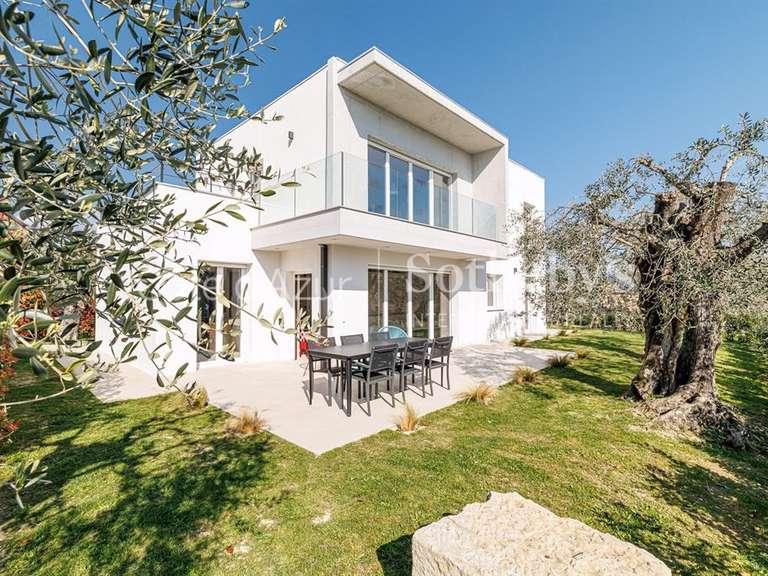 Maison Nice - 4 chambres - 142m²