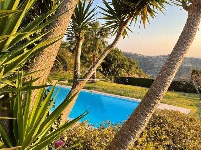 Maison Nice - 5 chambres - 152m²