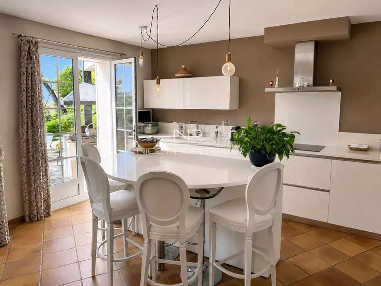 Maison avec Vue sur mer Nice - 5 chambres - 207m²