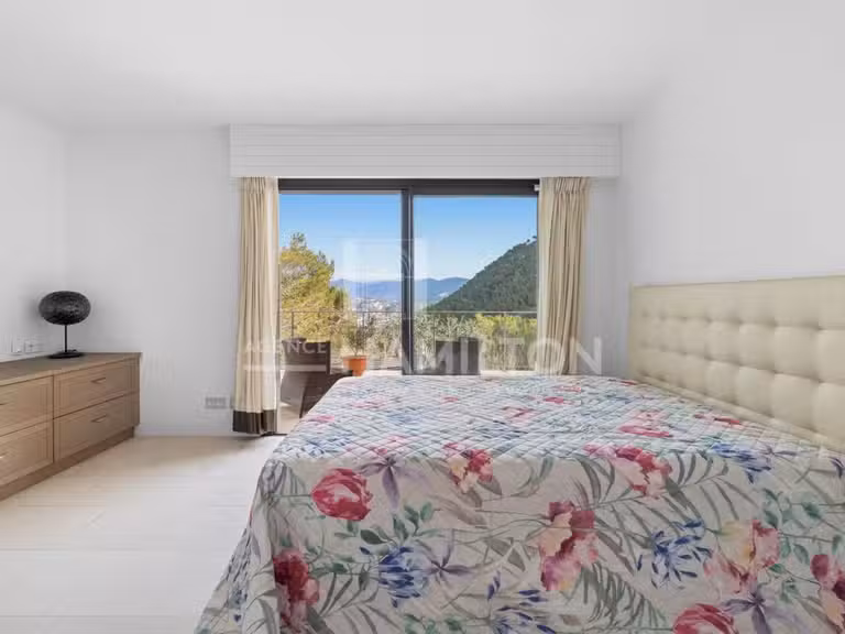 House Nice - 4 bedrooms - 176m²