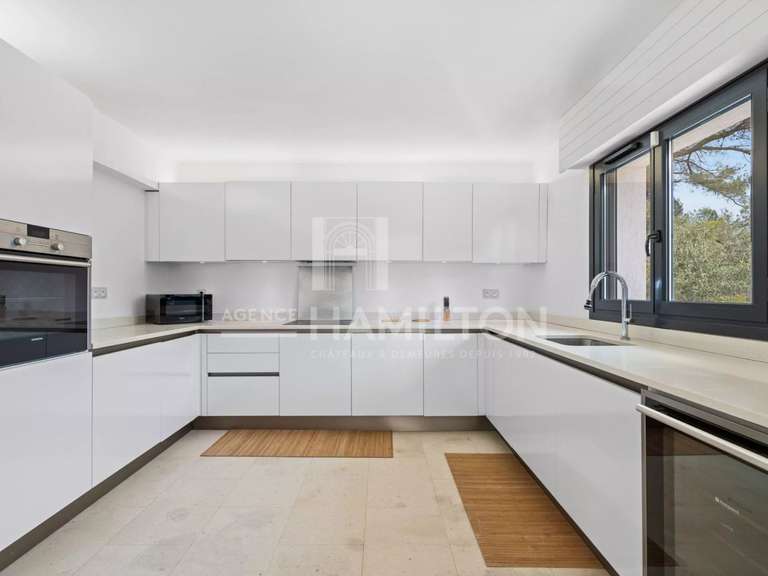 House Nice - 4 bedrooms - 176m²