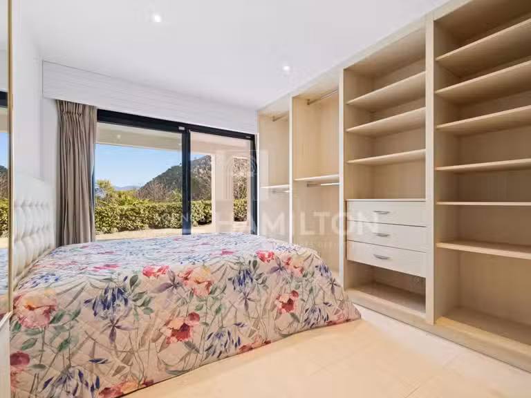 House Nice - 4 bedrooms - 176m²