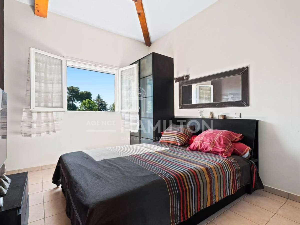House Nice