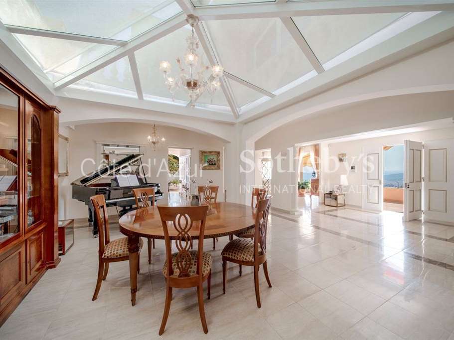 House Nice