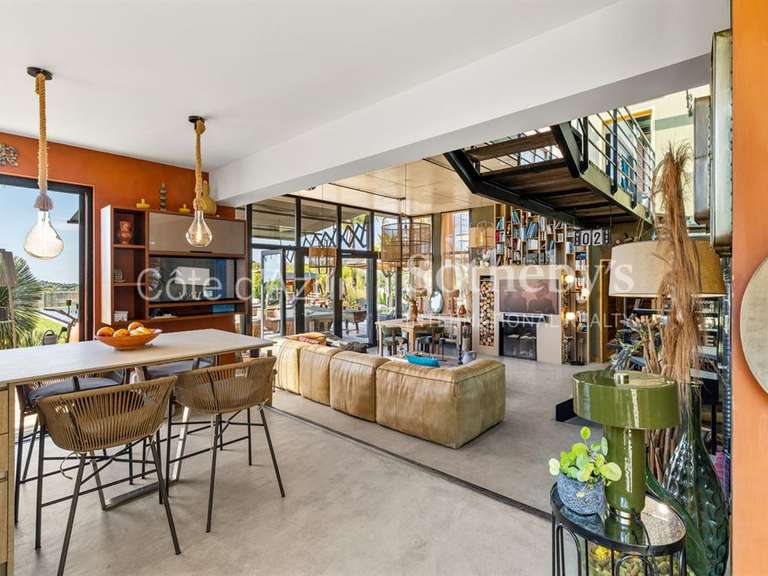 Maison avec Vue sur mer Nice - 3 chambres - 253m²