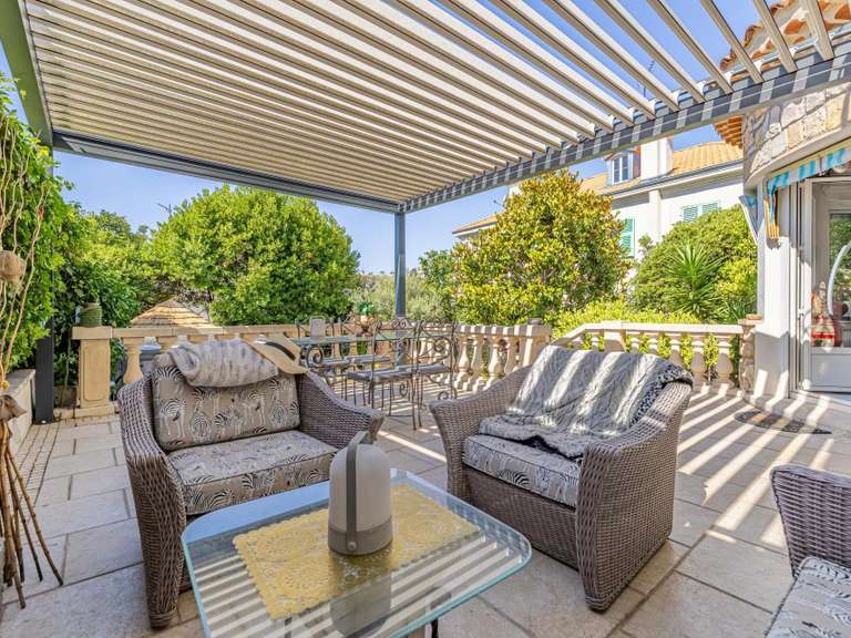 Maison Nice - 2 chambres - 164m²