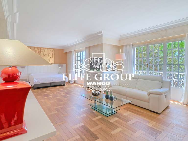 House Nice - 6 bedrooms - 380m²