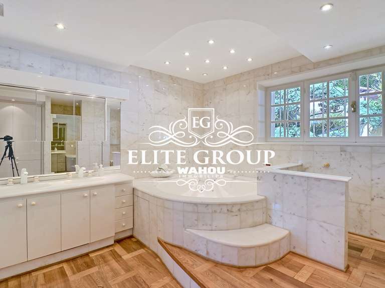 House Nice - 6 bedrooms - 380m²