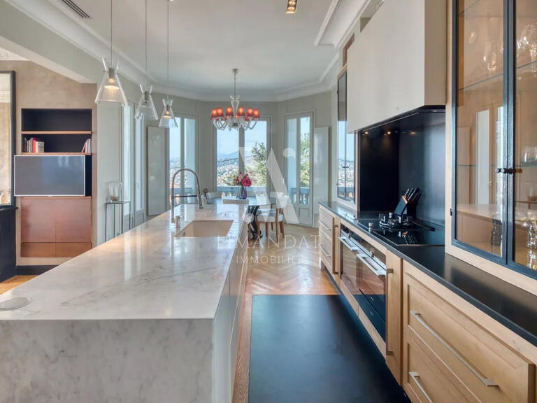Villa Nice - 5 chambres - 253m²