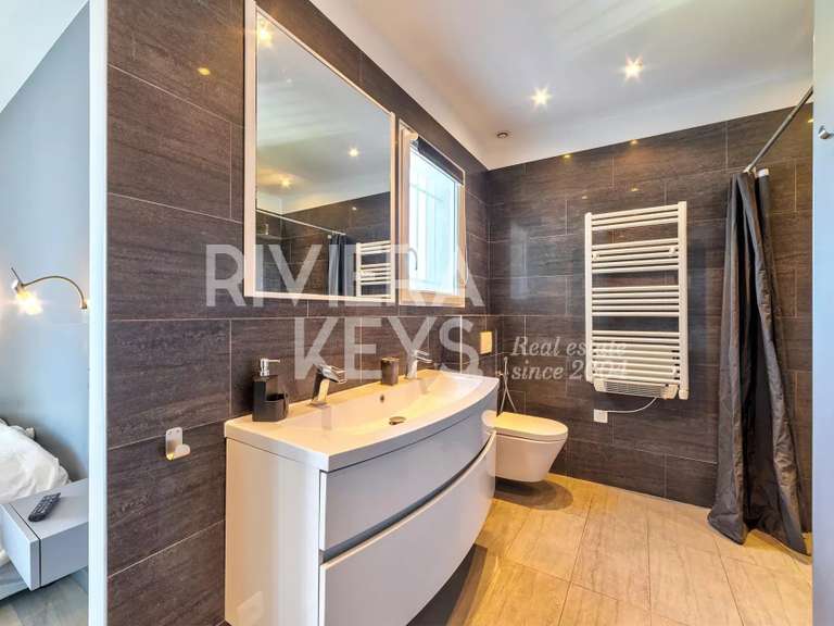 Villa Nice - 5 chambres - 217m²