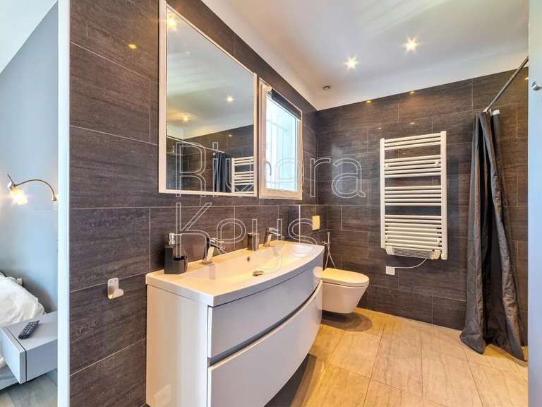 Villa Nice - 5 chambres - 217m²