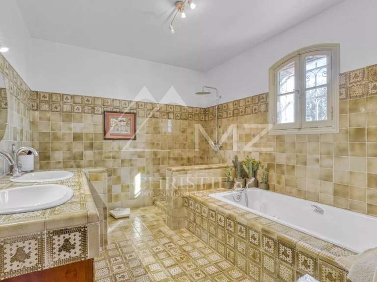 Villa Nice - 5 chambres - 360m²