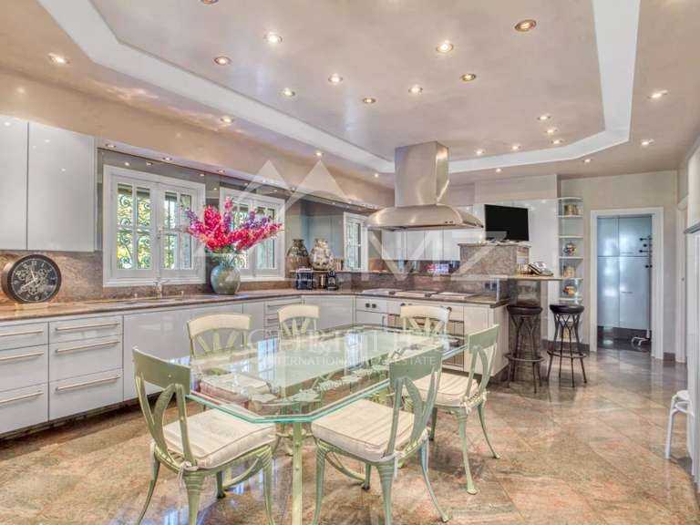 Villa Nice - 5 chambres - 360m²