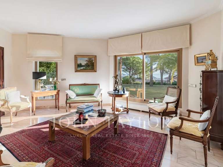 Villa Nice - 5 chambres - 241m²