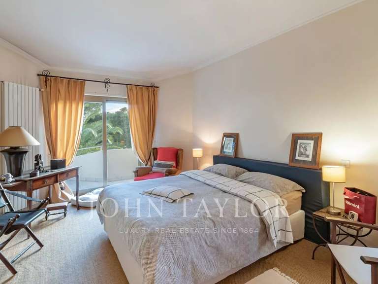 Villa Nice - 5 chambres - 241m²