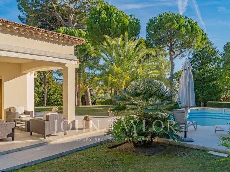 Villa Nice - 5 chambres - 241m²