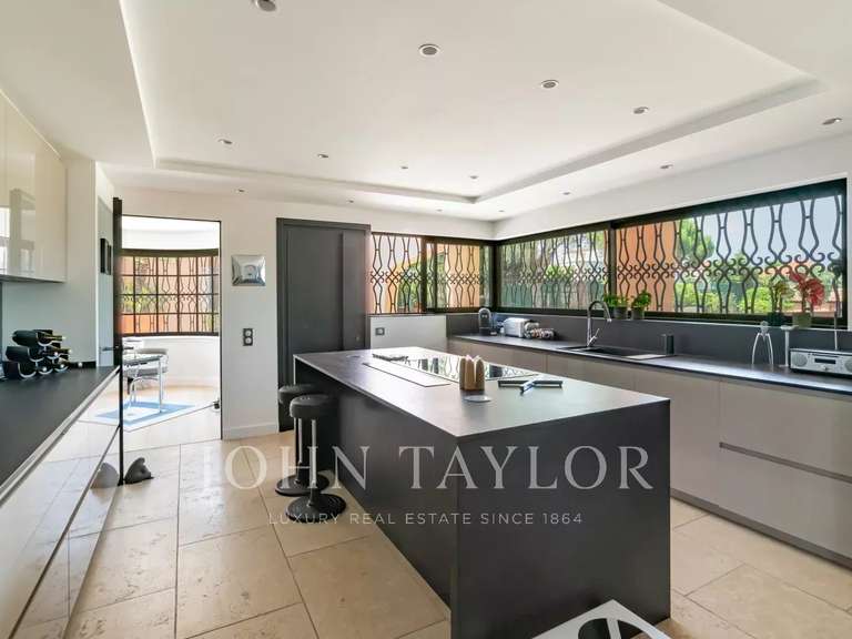 Villa Nice - 4 chambres - 465m²