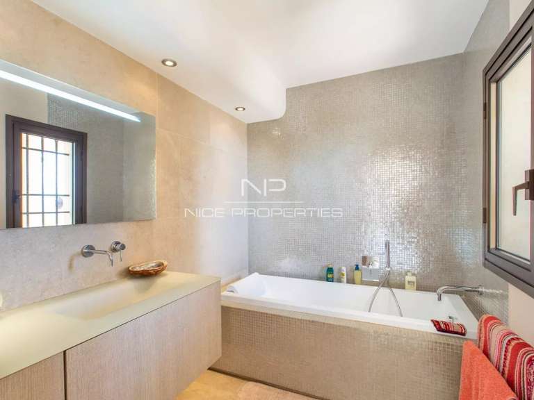 Villa Nice - 5 chambres - 311m²