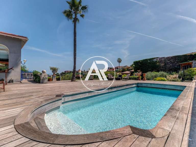 Villa avec Vue sur mer Nice - 6 chambres - 2450m²