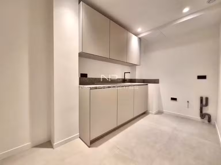 Villa Nice - 5 chambres - 205m²