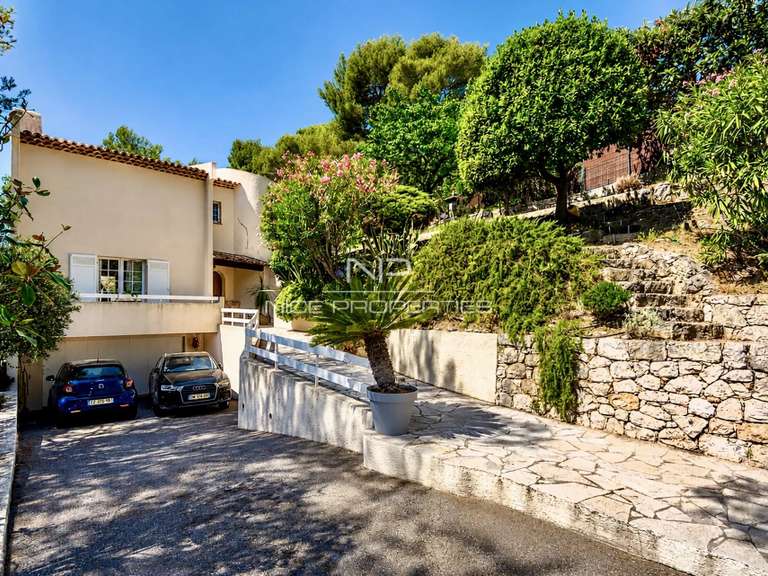 Villa with Sea view Nice - 5 bedrooms - 207m²
