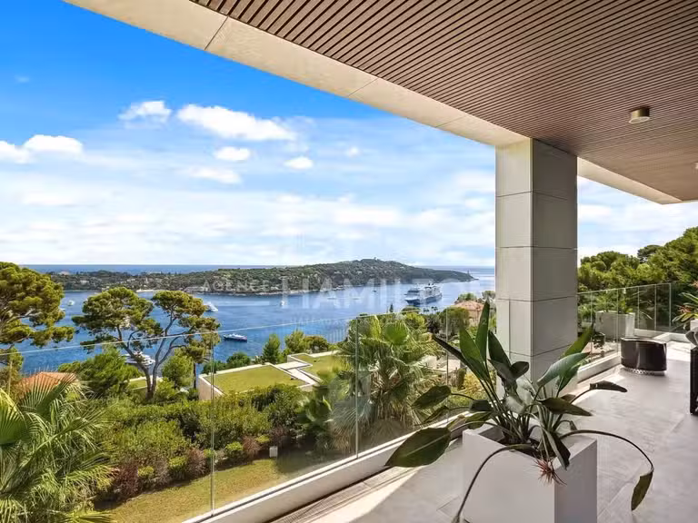 Villa with Sea view Nice - 3 bedrooms - 300m²