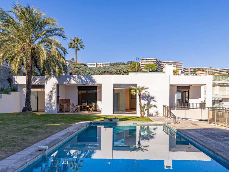 Villa Nice - 3 chambres - 592m²