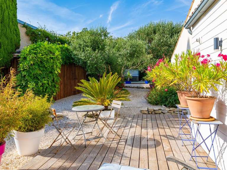 House Nieul-sur-Mer - 4 bedrooms - 147m²