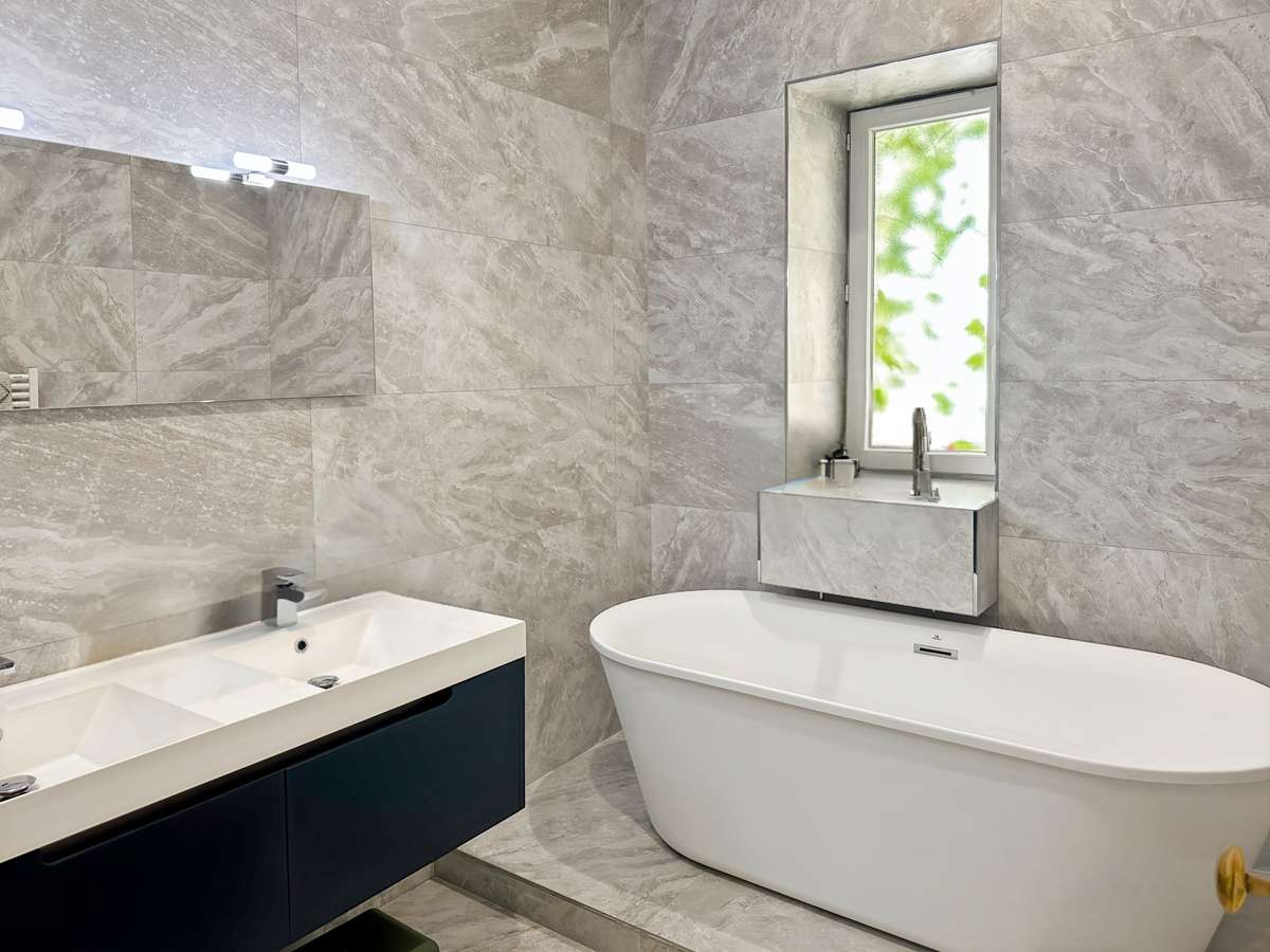Apartment Nîmes