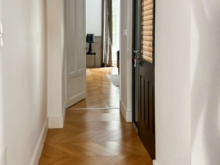 Appartement Nîmes - 3 chambres - 181m²