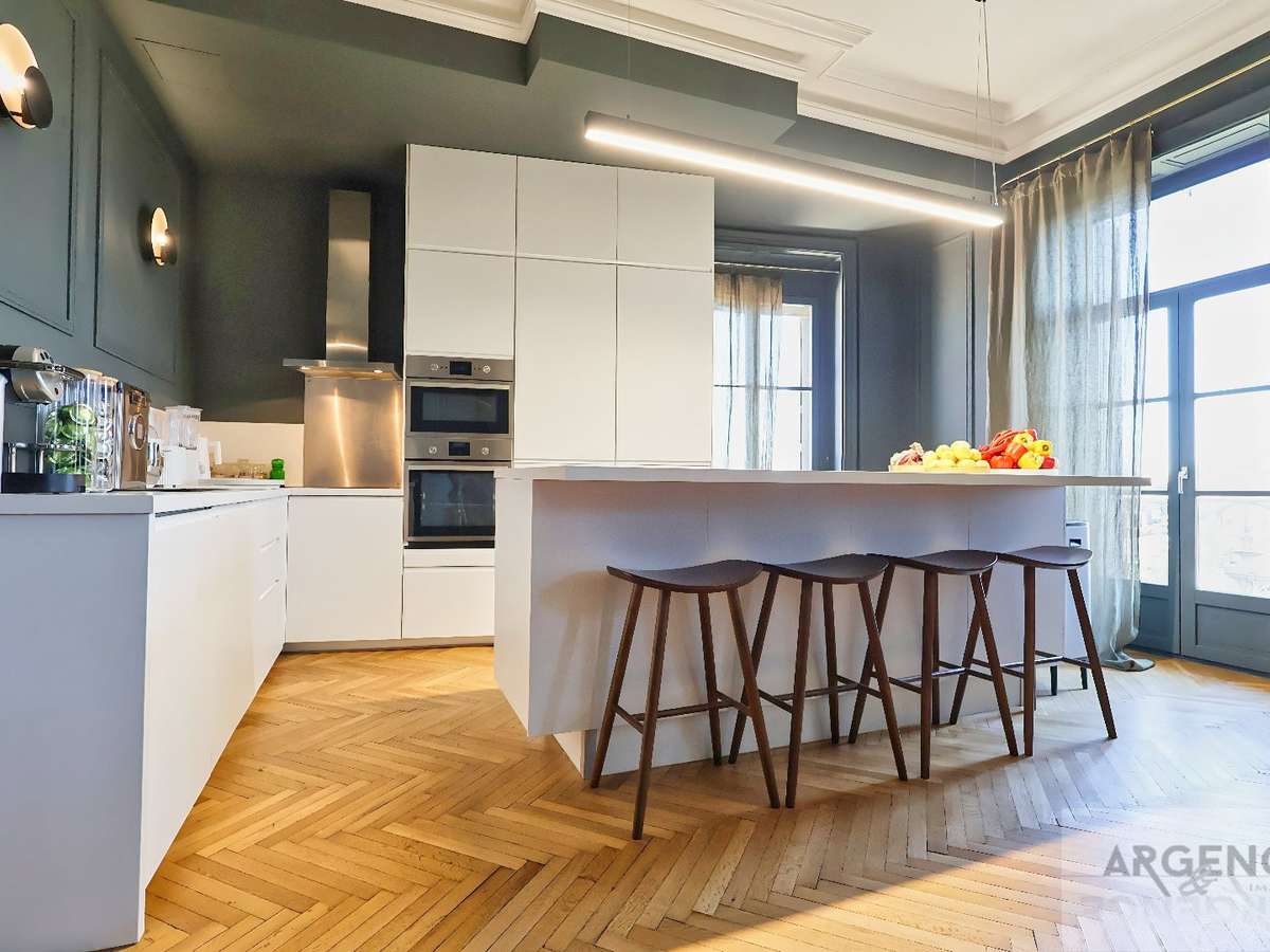 Apartment Nîmes