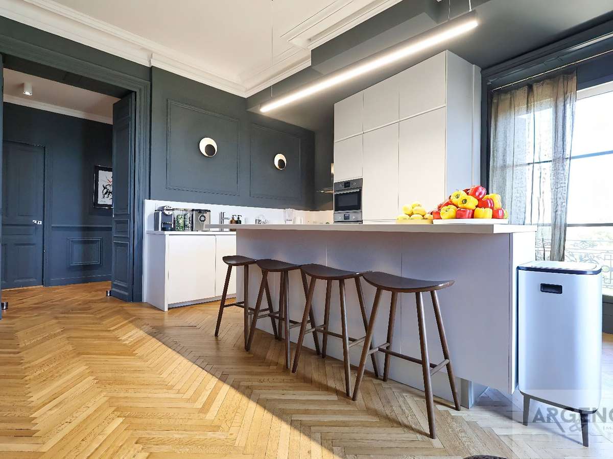 Apartment Nîmes
