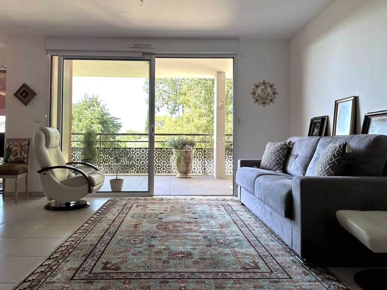 Appartement Nîmes - 3 chambres - 143m²