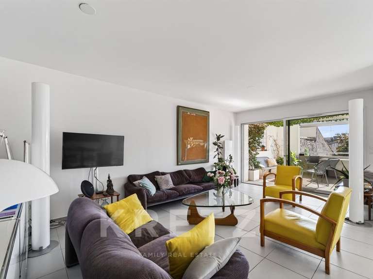 Appartement Nîmes - 3 chambres - 104m²