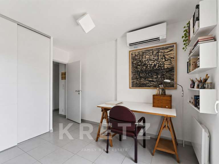 Appartement Nîmes - 3 chambres - 104m²