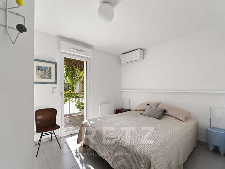 Appartement Nîmes - 3 chambres - 104m²